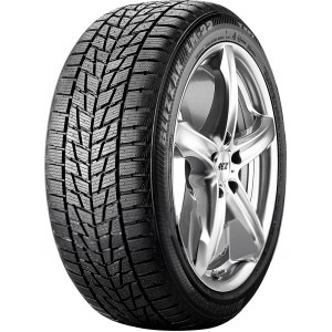 Bridgestone Blizzak LM-22
Banden 215/45 R18 93V XL