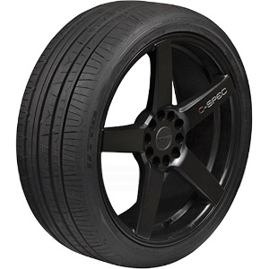 Nitto 830 Banden 245/40 R17 95W