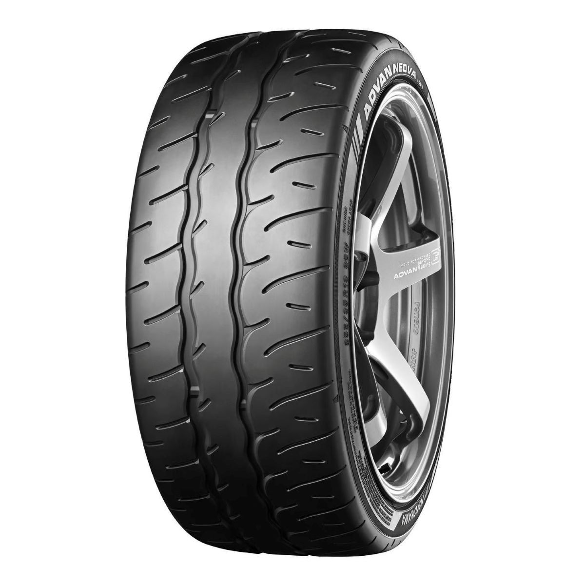 Yokohama Advan Neova (AD09)
Banden 265/40 R18 101W XL