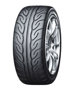 Yokohama Advan Neova AD08 Banden 255/40 R18 95W